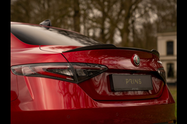 Alfa Romeo Giulia 2.9 V6 Quadrifoglio MY26 | Facelift | Carbon stoelen | Akrapovic | Harman/Kardon