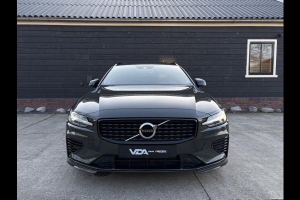Volvo V60 2.0 T8 Recharge AWD R-Design - Pano l Mem. l HUD l Trekhaak l H/K