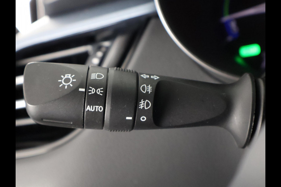 Toyota C-HR 1.8 HYBRIDE STYLE LUXERY NAVI LEDER GARANTIE 2032 PDC V+A. BLIND SPOT MONITOR. STOELVERWARMING