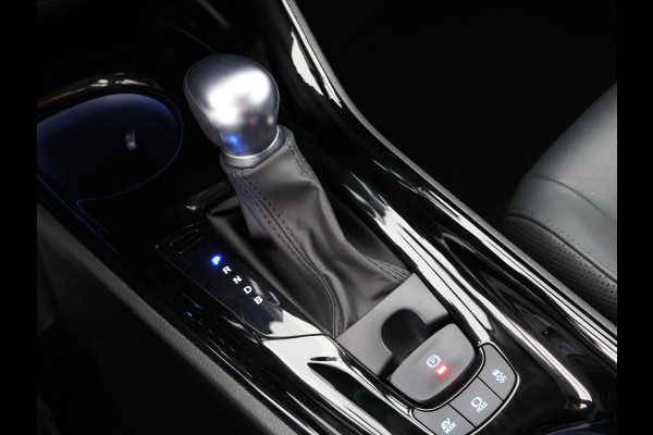 Toyota C-HR 1.8 HYBRIDE STYLE LUXERY NAVI LEDER GARANTIE 2032 PDC V+A. BLIND SPOT MONITOR. STOELVERWARMING