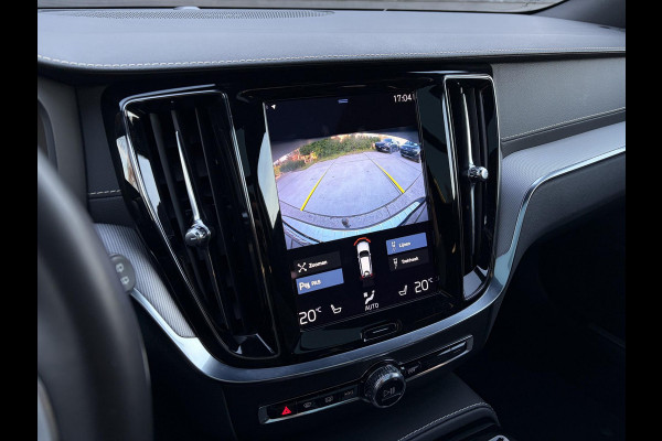 Volvo V60 2.0 T8 Recharge AWD R-Design - Pano l Mem. l HUD l Trekhaak l H/K