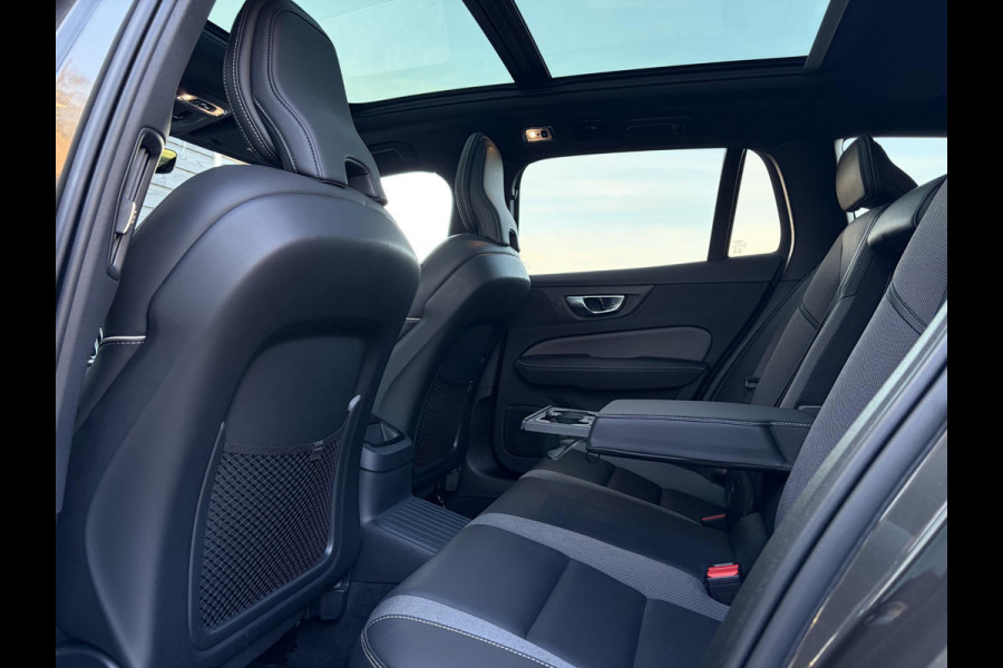 Volvo V60 2.0 T8 Recharge AWD R-Design - Pano l Mem. l HUD l Trekhaak l H/K
