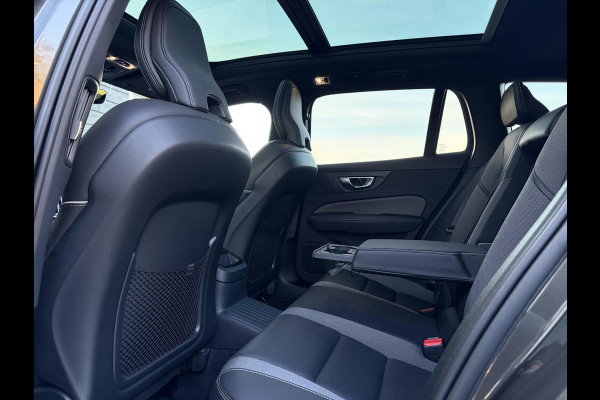 Volvo V60 2.0 T8 Recharge AWD R-Design - Pano l Mem. l HUD l Trekhaak l H/K