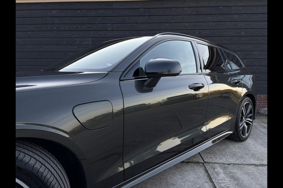 Volvo V60 2.0 T8 Recharge AWD R-Design - Pano l Mem. l HUD l Trekhaak l H/K