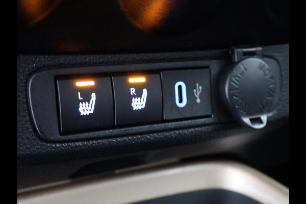 Toyota Aygo X 1.0 VVT-i MT Pulse GARANTIE TOT 03-2035! . STOELVERWARMING . APPLECARPLAY & ANDRIOD AUTO . ACHTERUITRIJ CAMERA .