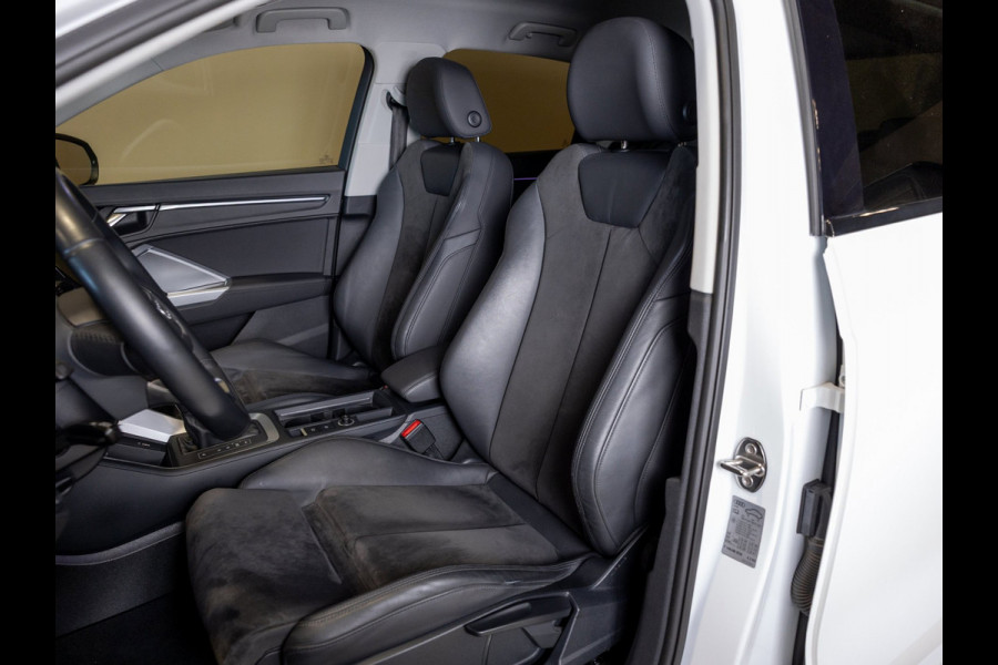 Audi Q3 35 TFSI 2x S-Line / 150pk / Achteruitrij camera / Stoelverwarming / Dodehoek assistent /