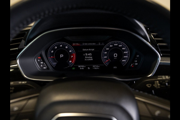 Audi Q3 35 TFSI 2x S-Line / 150pk / Achteruitrij camera / Stoelverwarming / Dodehoek assistent /