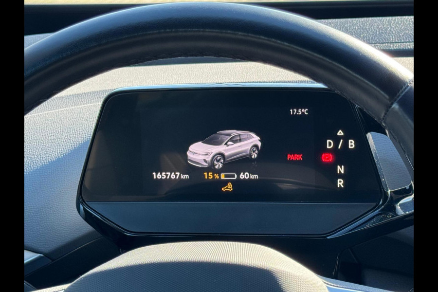 Volkswagen ID.4 Pro 77 kWh, achteruitrijcamera, stoel-stuurverwarming, 20 inch,vele opties, 1 e eigenaar, NL auto met nap