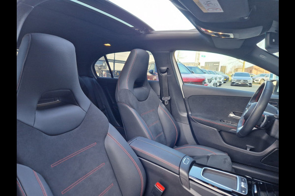 Mercedes-Benz A-Klasse 250 4MATIC AMG Facelift /Led /Pano /Deald ond.