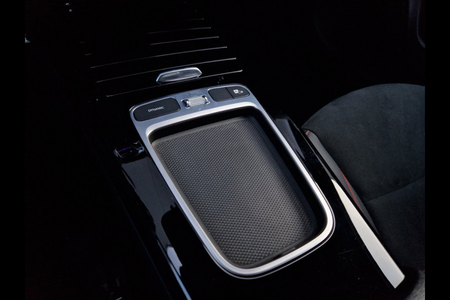 Mercedes-Benz A-Klasse 250 4MATIC AMG Facelift /Led /Pano /Deald ond.