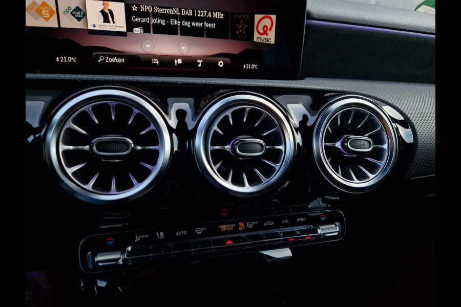 Mercedes-Benz A-Klasse 250 4MATIC AMG Facelift /Led /Pano /Deald ond.