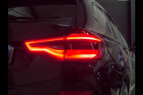 BMW X3 XDrive20i M-SPORT | PANO | LEDER | NAP | VOL!