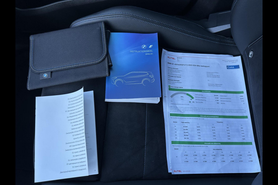 BMW iX1 xDrive30 67 kWh VAN € 41.900,- VOOR € 38.440,- UW LENTEVOORDEEL: € 3.460,-!| M-SPORT| COMPLEET | SOH 99% | ELEK. ACHTERKLEP |STOELVERWARMING| ACHTERUITRIJCAMERA| COMFORT ACCESS| APPLE CARPLAY/ ANDROID AUTO|