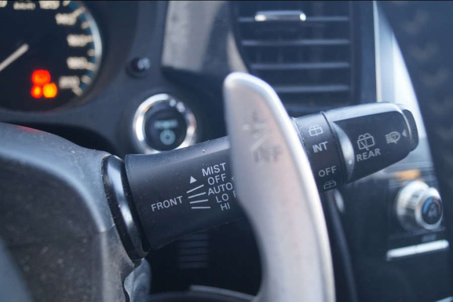 Mitsubishi Outlander 2.4 PHEV Automaat Pure -ECC-PDC-TREKHAAK-
