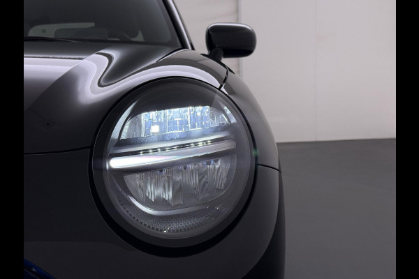 MINI Cooper E Essential XS 40.7 kWh | NIEUWE AUTO | HEAD-UP DISPLAY | CAMERA | STOELVERWARMING  | ORIGINEEL NL AUTO | FABRIEKSGARANTIE TM 2029 |