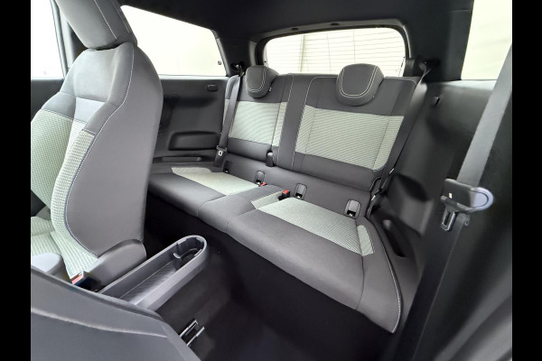 MINI Cooper E Essential XS 40.7 kWh | NIEUWE AUTO | HEAD-UP DISPLAY | CAMERA | STOELVERWARMING  | ORIGINEEL NL AUTO | FABRIEKSGARANTIE TM 2029 |