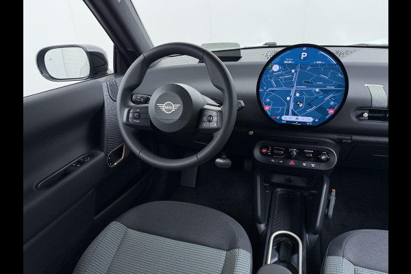 MINI Cooper E Essential XS 40.7 kWh | NIEUWE AUTO | HEAD-UP DISPLAY | CAMERA | STOELVERWARMING  | ORIGINEEL NL AUTO | FABRIEKSGARANTIE TM 2029 |