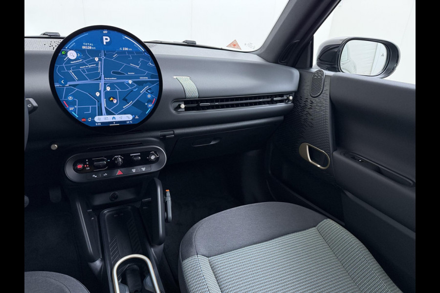 MINI Cooper E Essential XS 40.7 kWh | NIEUWE AUTO | HEAD-UP DISPLAY | CAMERA | STOELVERWARMING  | ORIGINEEL NL AUTO | FABRIEKSGARANTIE TM 2029 |