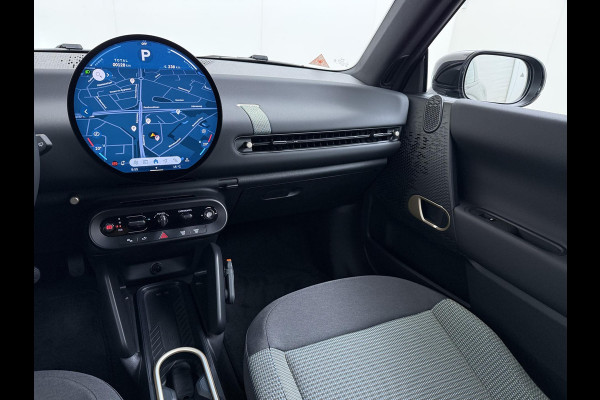 MINI Cooper E Essential XS 40.7 kWh | NIEUWE AUTO | HEAD-UP DISPLAY | CAMERA | STOELVERWARMING  | ORIGINEEL NL AUTO | FABRIEKSGARANTIE TM 2029 |