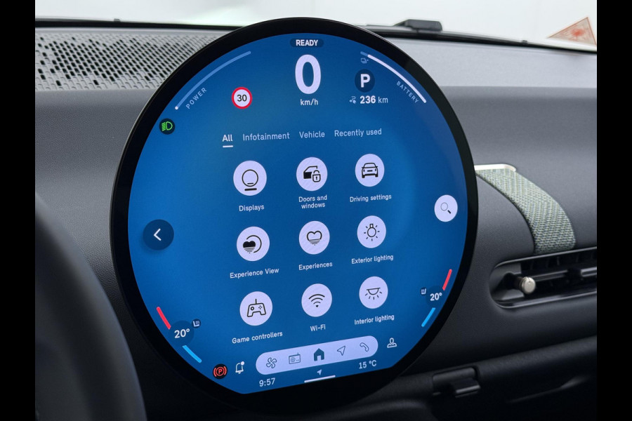 MINI Cooper E Essential XS 40.7 kWh | NIEUWE AUTO | HEAD-UP DISPLAY | CAMERA | STOELVERWARMING  | ORIGINEEL NL AUTO | FABRIEKSGARANTIE TM 2029 |