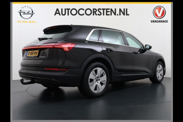 Audi e-tron 55 Quattro 95kWh 408PK- Leer+Verwarmd Trekhaak Luchtvering Adap.Cruise Navi Ecc Stoelverwarming Business edition Plus LED Lmv Elek.Achterklep Privacy Glas Keyless Zwarte Hemel Origineel Nederlandse Auto SOH 89% Trekhaak 1800kg !