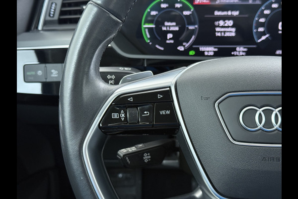 Audi e-tron 55 Quattro 95kWh 408PK- Leer+Verwarmd Trekhaak Luchtvering Adap.Cruise Navi Ecc Stoelverwarming Business edition Plus LED Lmv Elek.Achterklep Privacy Glas Keyless Zwarte Hemel Origineel Nederlandse Auto SOH 89% Trekhaak 1800kg !