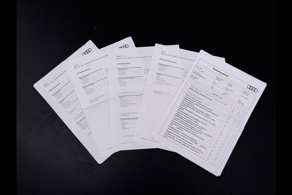 Audi e-tron 55 Quattro 95kWh 408PK- Leer+Verwarmd Trekhaak Luchtvering Adap.Cruise Navi Ecc Stoelverwarming Business edition Plus LED Lmv Elek.Achterklep Privacy Glas Keyless Zwarte Hemel Origineel Nederlandse Auto SOH 89% Trekhaak 1800kg !