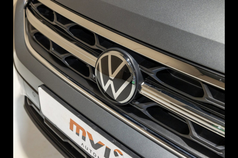 Volkswagen T-Roc 1.5 TSI R-Line Edition / 150pk / Stoel en stuur verwarming / Achteruitrij camera / Keyless /