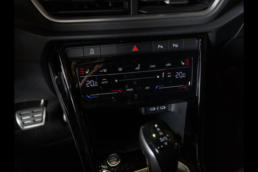 Volkswagen T-Roc 1.5 TSI R-Line Edition / 150pk / Stoel en stuur verwarming / Achteruitrij camera / Keyless /