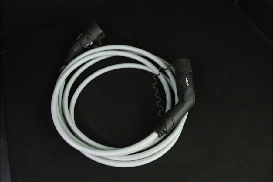 Kia Ev6 GT-Line 84 kWh - Stoel/Stuurverwarming - Stoelverkoeling - Navigatie - Adaptief Cruise Control - Lichtmetalen Velgen - Fabrieksgarantie Tot 2031