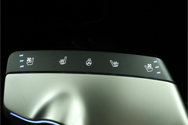 Kia Ev6 GT-Line 84 kWh - Stoel/Stuurverwarming - Stoelverkoeling - Navigatie - Adaptief Cruise Control - Lichtmetalen Velgen - Fabrieksgarantie Tot 2031