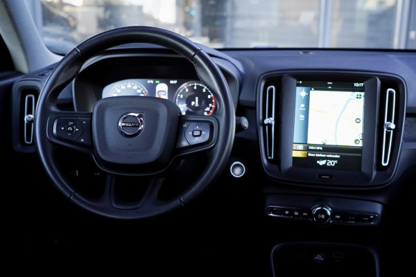 Volvo XC40 1.5 T2 Business Pro / Aut / Adaptive Cruise / Trekhaak / Incl BTW