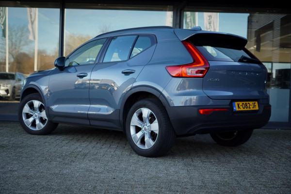 Volvo XC40 1.5 T2 Business Pro / Aut / Adaptive Cruise / Trekhaak / Incl BTW