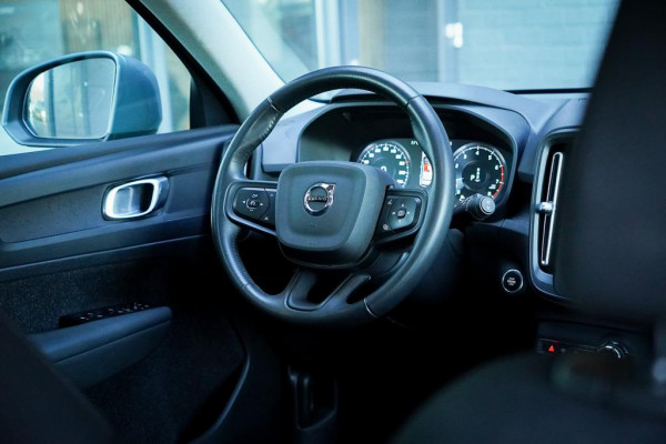 Volvo XC40 1.5 T2 Business Pro / Aut / Adaptive Cruise / Trekhaak / Incl BTW