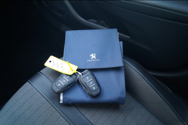 Peugeot e-2008 EV Allure 50kWh -SOH93%-NAVI-ECC-PDC-