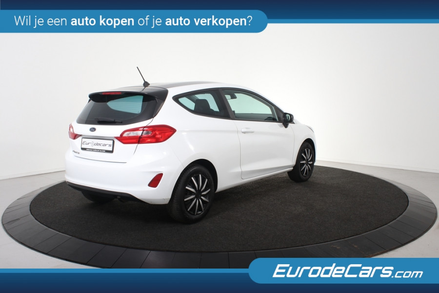 Ford Fiesta 1.1 Trend *Airco*Stoelverwarming*Cruisecontrol*
