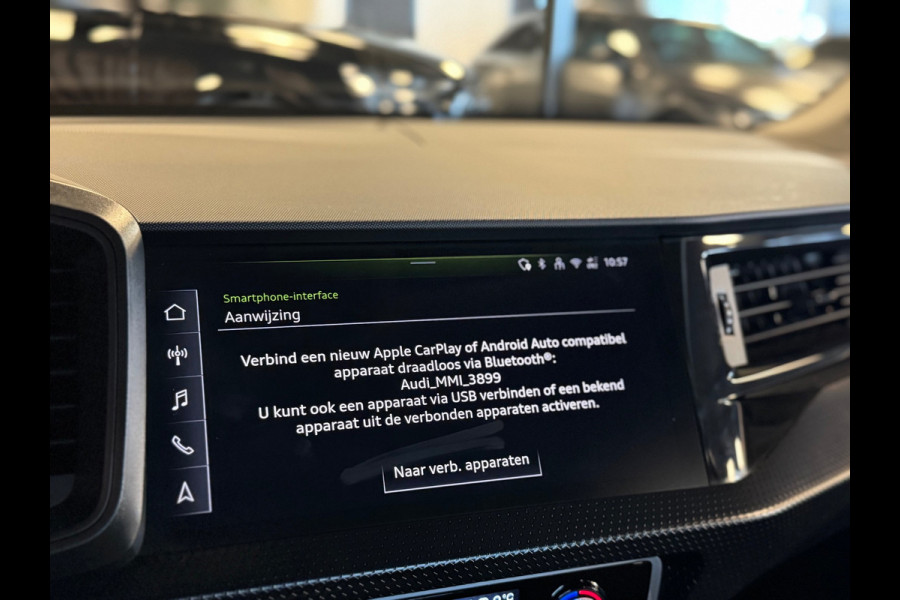 Audi A1 Sportback 25 TFSI S-line / Camera / Carplay / Keyless / Cruise / Stoelverwarming / DAB