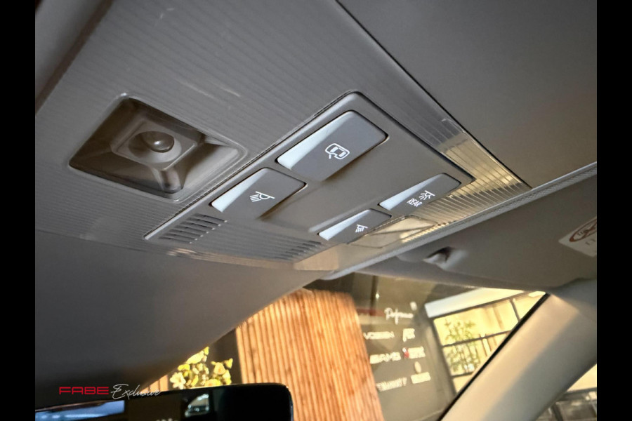 Volkswagen Tiguan Volkswagen TIGUAN 2.0 Diesel/Massage stoelen/Carplay/360Camera/HUD