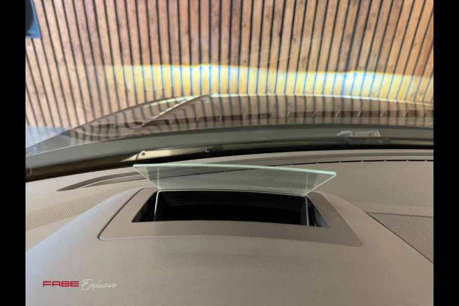 Volkswagen Tiguan Volkswagen TIGUAN 2.0 Diesel/Massage stoelen/Carplay/360Camera/HUD