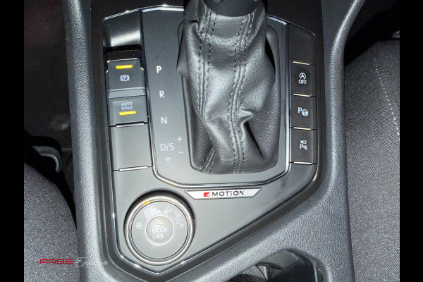 Volkswagen Tiguan Volkswagen TIGUAN 2.0 Diesel/Massage stoelen/Carplay/360Camera/HUD