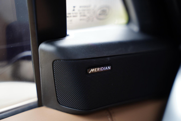 Land Rover Range Rover P 440 E SE / Nieuwe Service / Trekhaak / Stoelventilatie