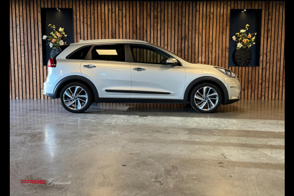 Kia Niro 1.6 GDi Hybrid DynamicPlusLine/Schuifdak/Camera/Stoelverkoeling/Leer