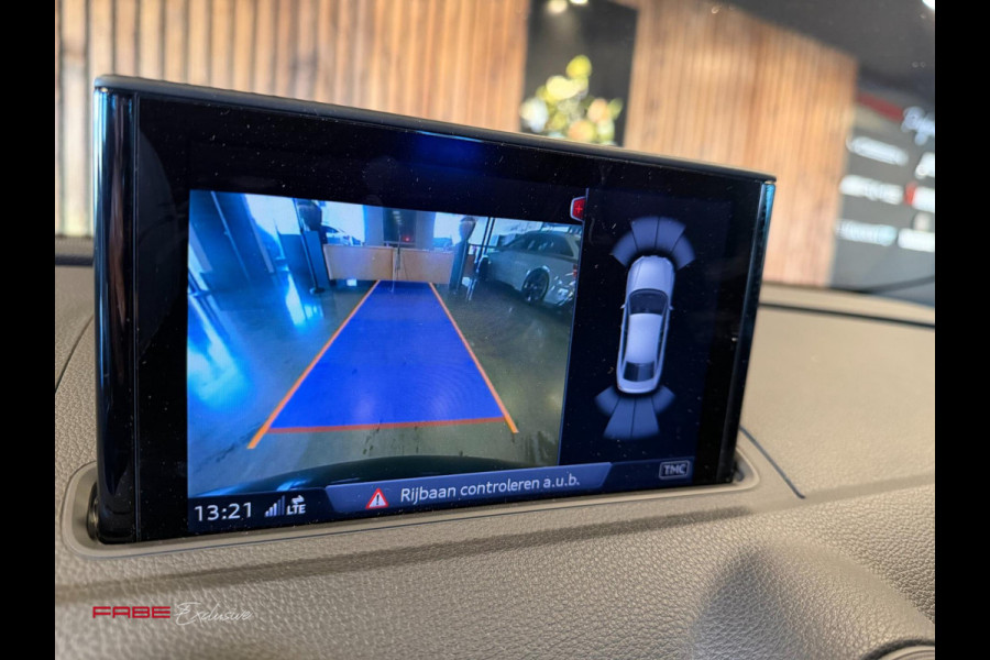 Audi A3 Limousine 2.5 TFSI RS 3 quattro/Panorama/Camera/Cobra Stoelen/Lane assist/adaptive cr.