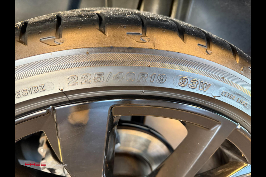 Volkswagen T-Roc 1.5 TSI Style/3xR-Line/Pano/Camera/Trekhaak/IQ-Light