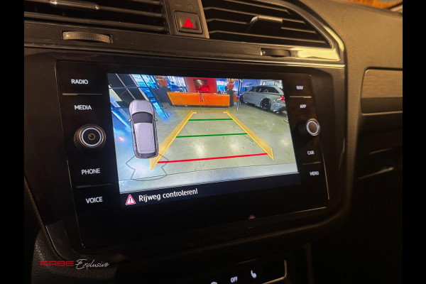 Volkswagen Tiguan Allspace 2.0 TSI 4Motion Highline Business R 7p.R-Line/Leer/Elektrische Stoelen Memory/Camera/winterset velgen