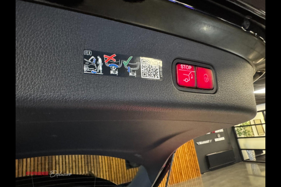 Mercedes-Benz GLC 300 4MATIC AMG Line//Fabrieksgarantie tot SEP 2027/PANO/LUCHTVERING/360/Trekhaak