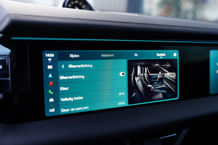 Porsche Macan Turbo 100 kWh / Passenger Display / Panoramadak / 2 D.Km