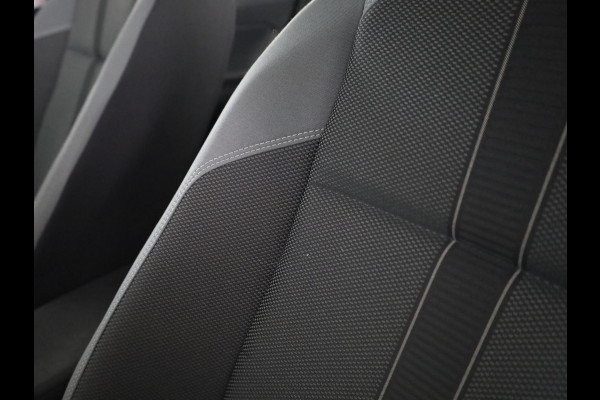 Volkswagen Polo 1.0 TSI Highline 95 pk | DSG Automaat | Navigatie |Climate Control | Adaptieve cruise control | Apple Carplay/Android Auto |