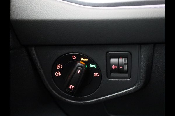 Volkswagen Polo 1.0 TSI Highline 95 pk | DSG Automaat | Navigatie |Climate Control | Adaptieve cruise control | Apple Carplay/Android Auto |