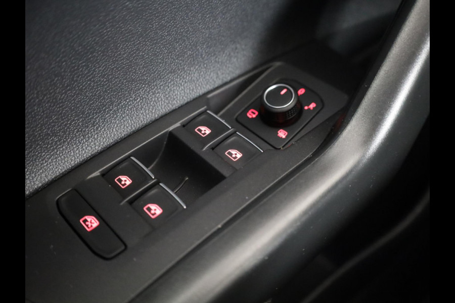 Volkswagen Polo 1.0 TSI Highline 95 pk | DSG Automaat | Navigatie |Climate Control | Adaptieve cruise control | Apple Carplay/Android Auto |